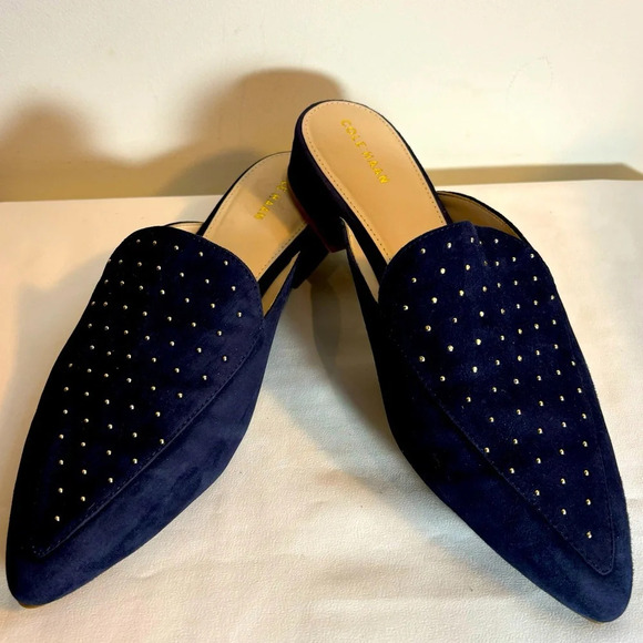 COLE HAAN Sz 8B Mules Navy Suede Golden Tone Rounded Studs Almond Toe Slip On - Picture 1 of 9